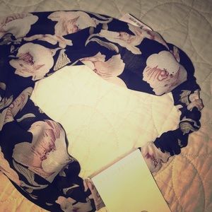 Forever 21 Floral Rose headband/wrap